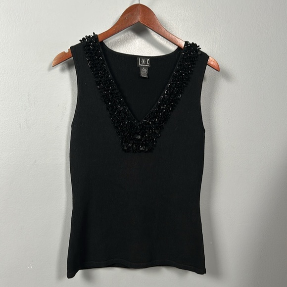 Cashmere Silk Blend V-neck sleeveless sweater size M Gently used - Picture 6 of 6